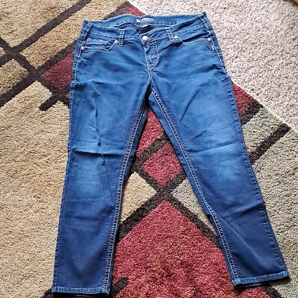 (31) Silver Suki Mid Skinny Women's Jeans(31)